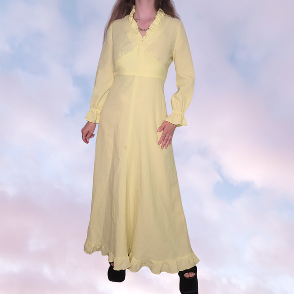 Vintage Dresses & Skirts - 50s 60s Vtg Whimsi Yellow Cottage Prairie Vneck Empire Waist Maxi Dress Sz Small